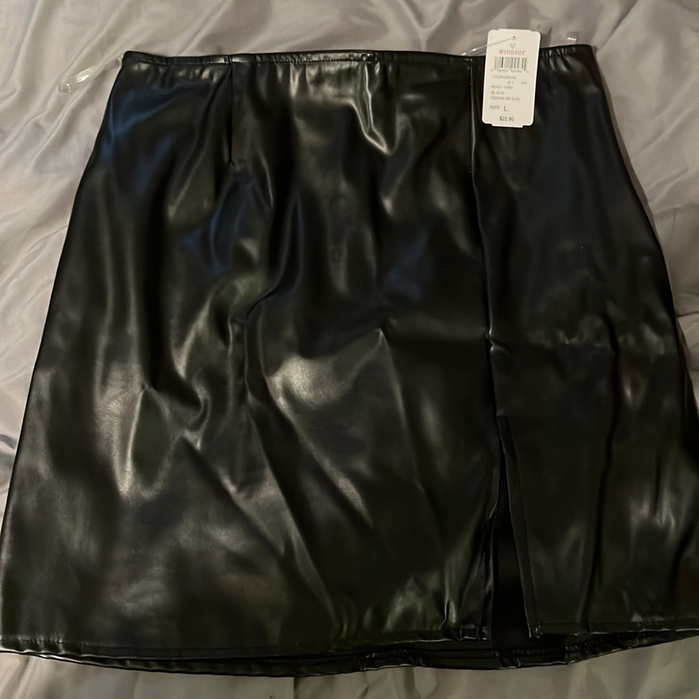 Windsor skirt size L